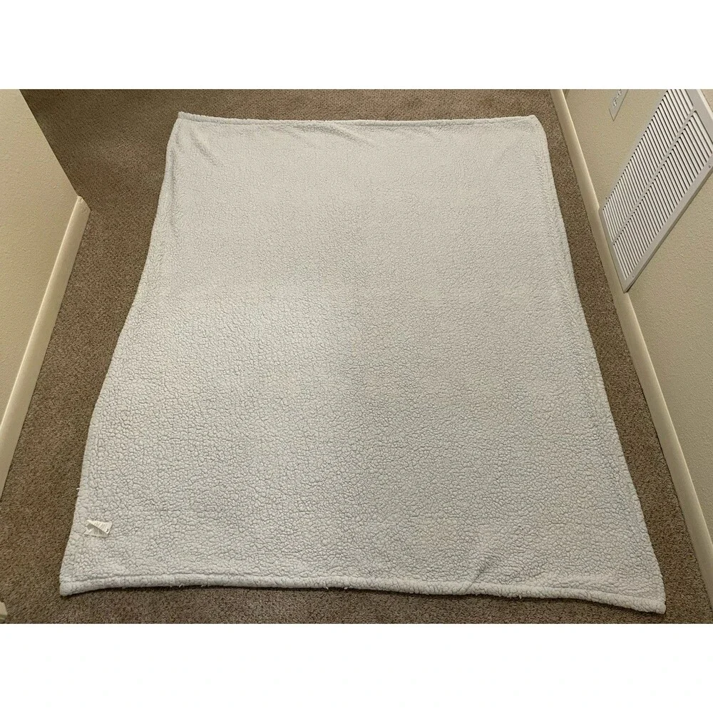 Michigan Wolverines Ultrasoft Extra Large Oversized Throw Blanket 56